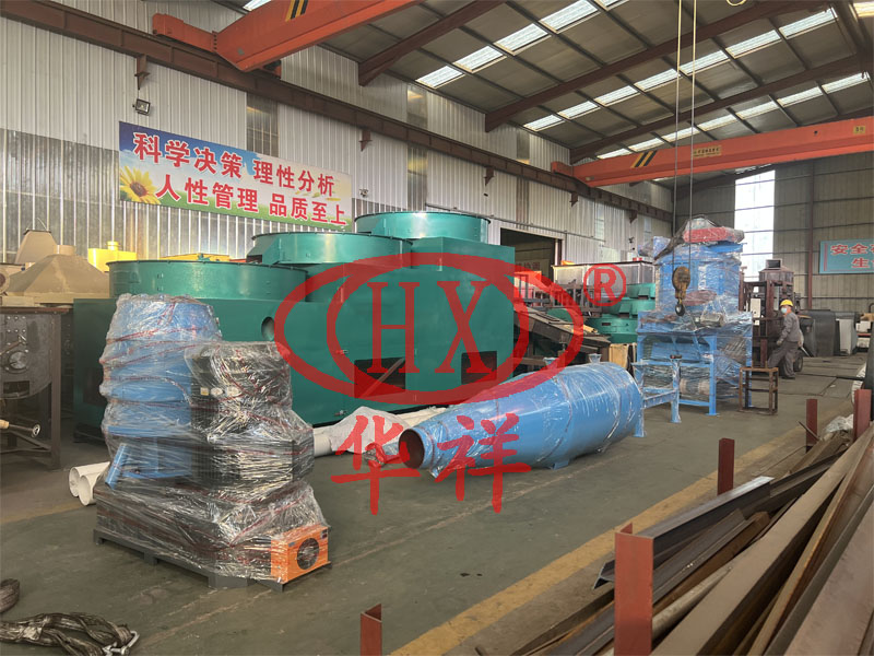 新式有機(jī)肥造粒機(jī)